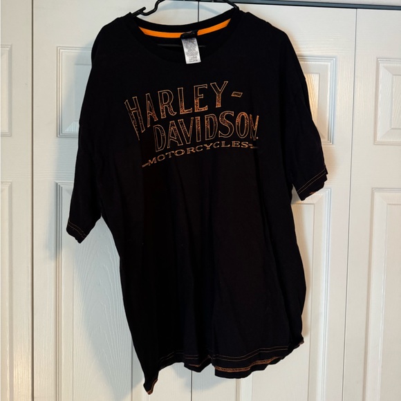 Harley-Davidson Black Tee with Orange Lettering - Picture 1 of 3